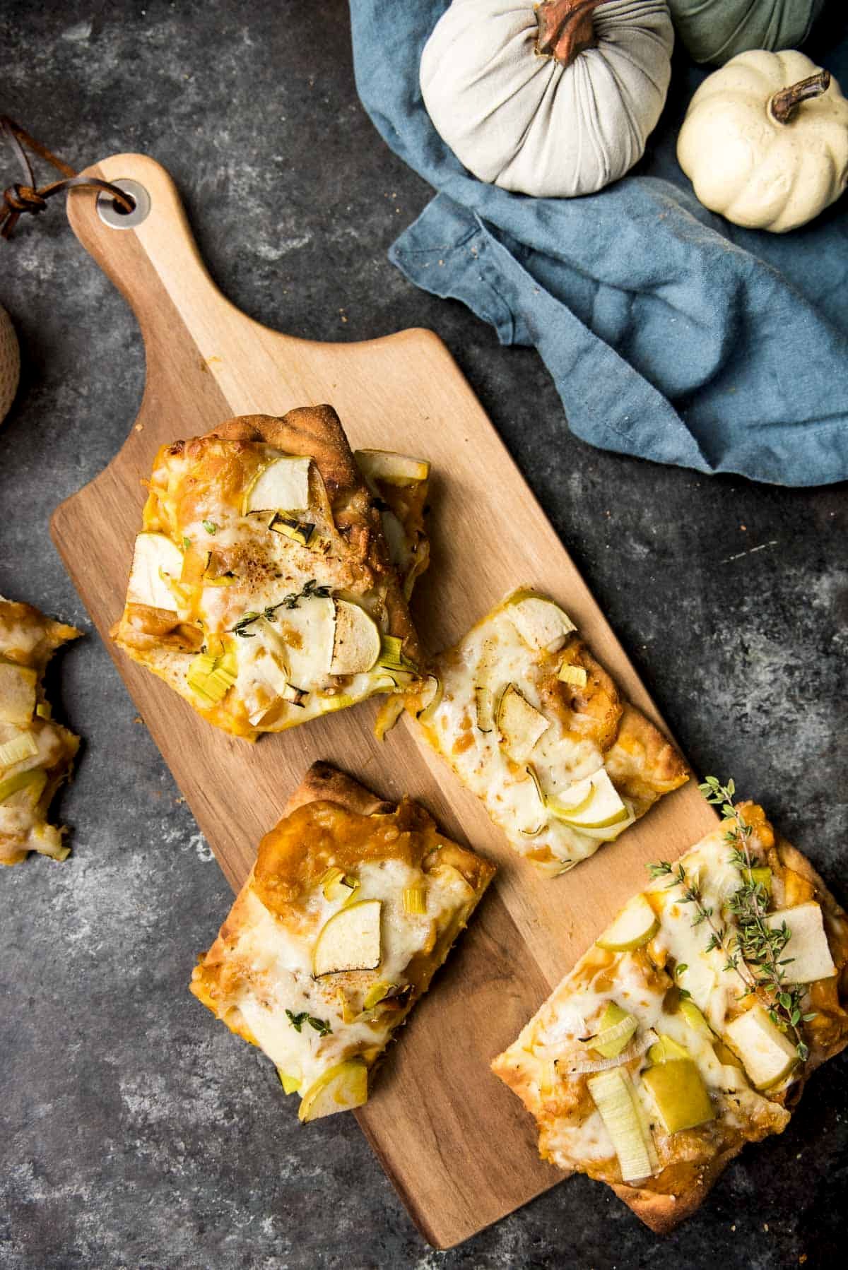 Autumn Squash Flatbread with Apple and Leeks Recipe - Sweet & Saucy
